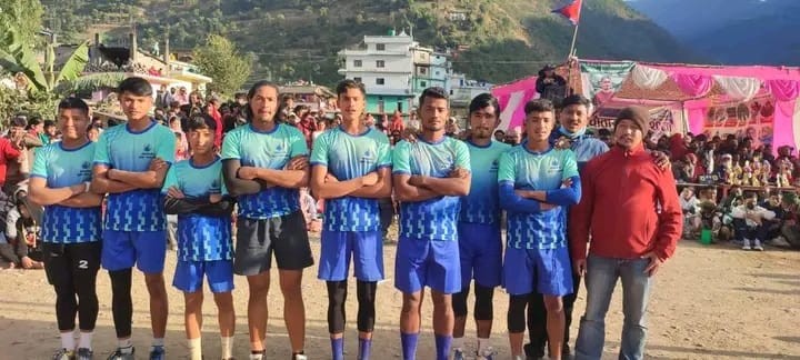 दुई लाख ५० हजार नगदसहित सानिभेरीले जित्यो चौतारा मेलाको भलिबल प्रतियोगिता